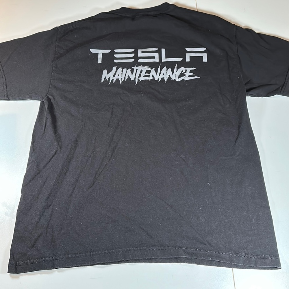 Telsa Motors Official Men T-Shirt Employee Issue Elon Cyber Rodeo Gear RARE sz L